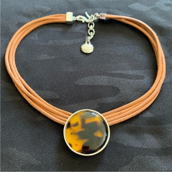 Ralph Lauren Brown Tortoise Pendant Necklace - Picture 3 of 5